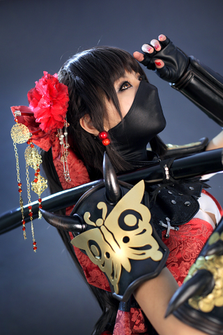 Illustration for article titled If You're Going To Dress Like Diablo III, Do It Like This Please
